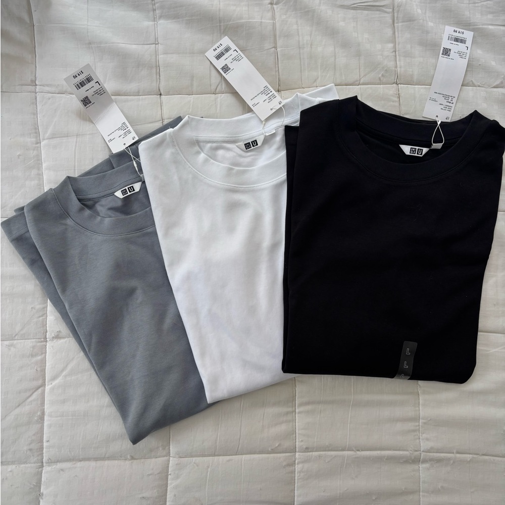 Uniqlo Airism T-Shirt - Black, White, Blue